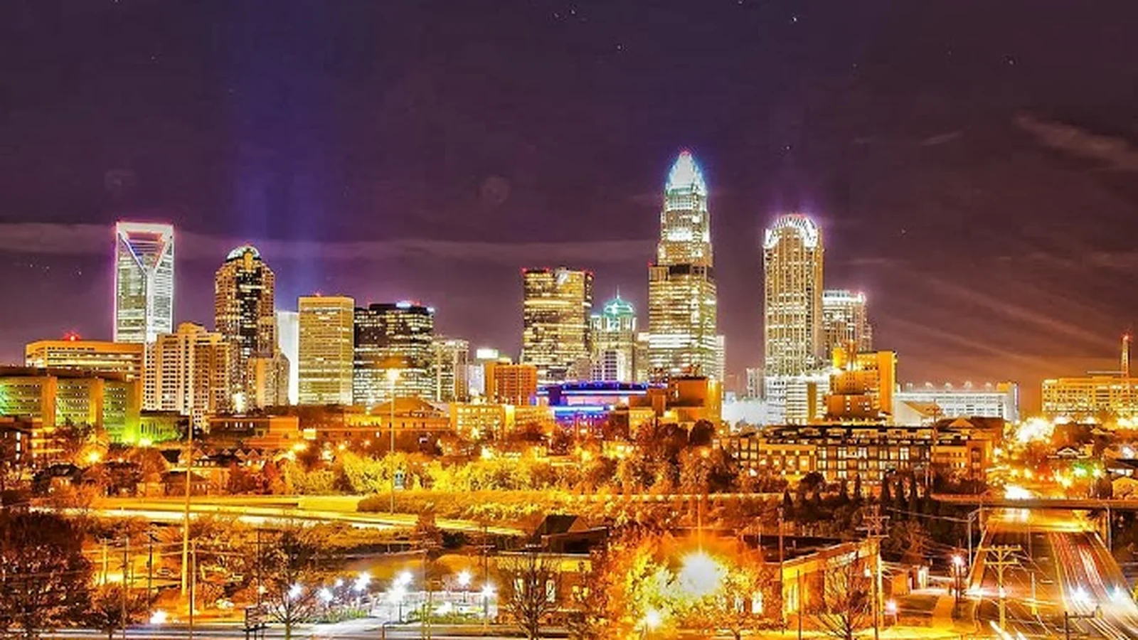 Charlotte, NC skyline background