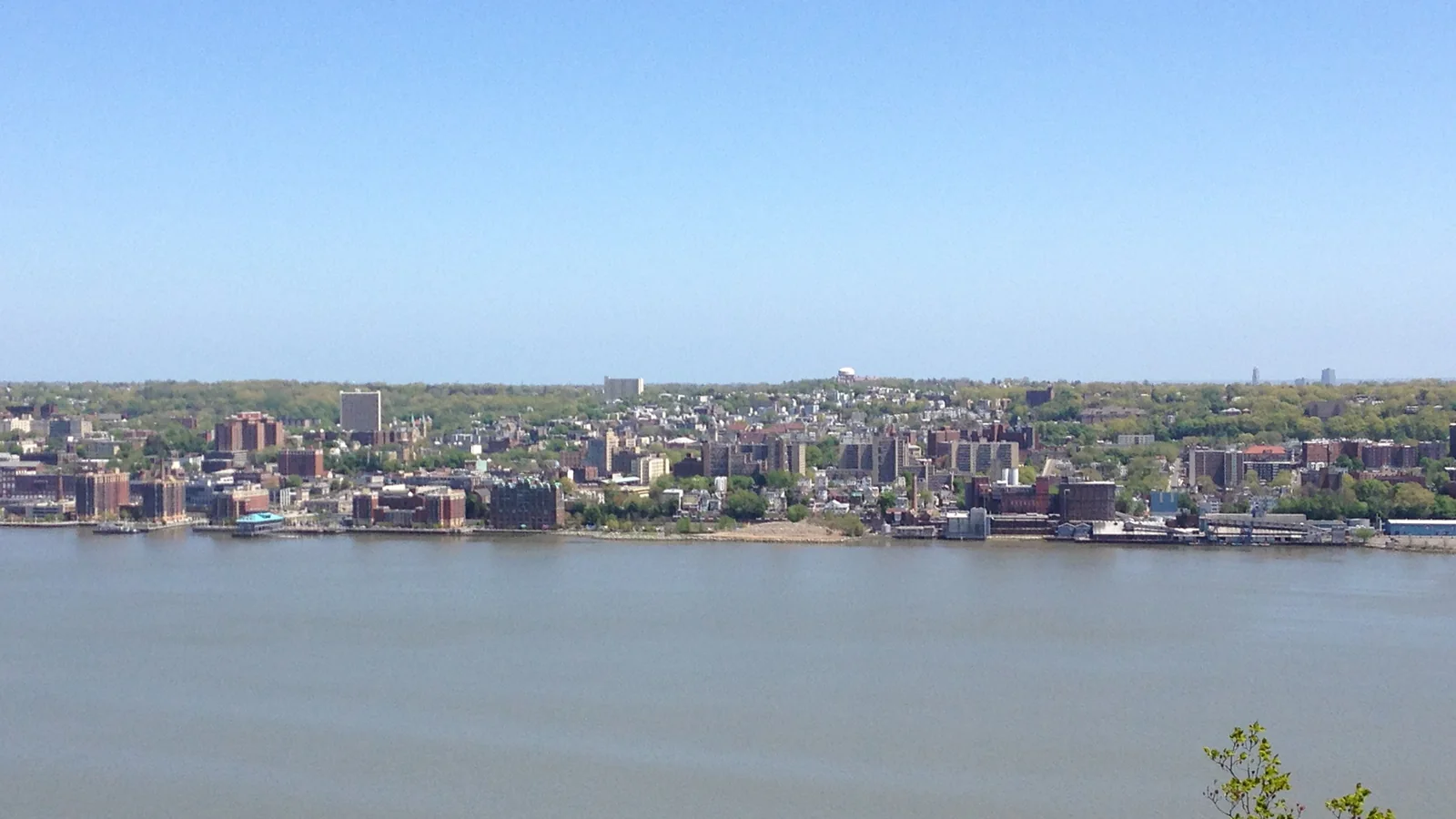 Yonkers, NY skyline background
